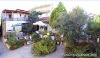 Stellas House, private accommodation in city Metamorfosi, Greece